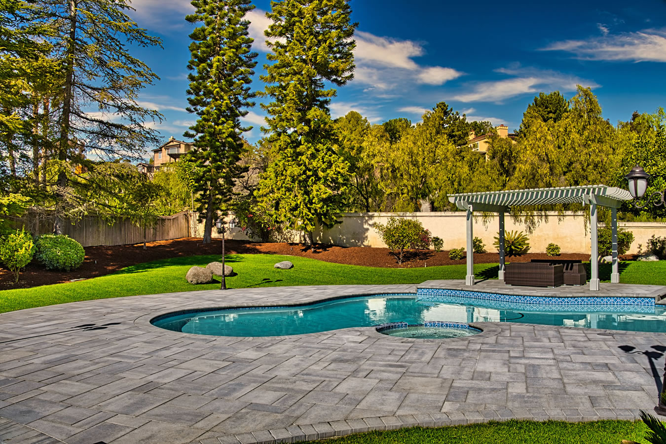 Pool Remodeling and Pool Decks for San Diego County 
